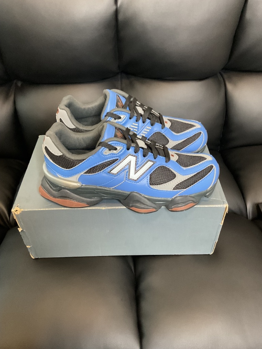 New Balance 9060 "Blue Agate" / Dark Royal Black GC9060RH Youth 7Y / Women 8.5 - Picture 4 of 10